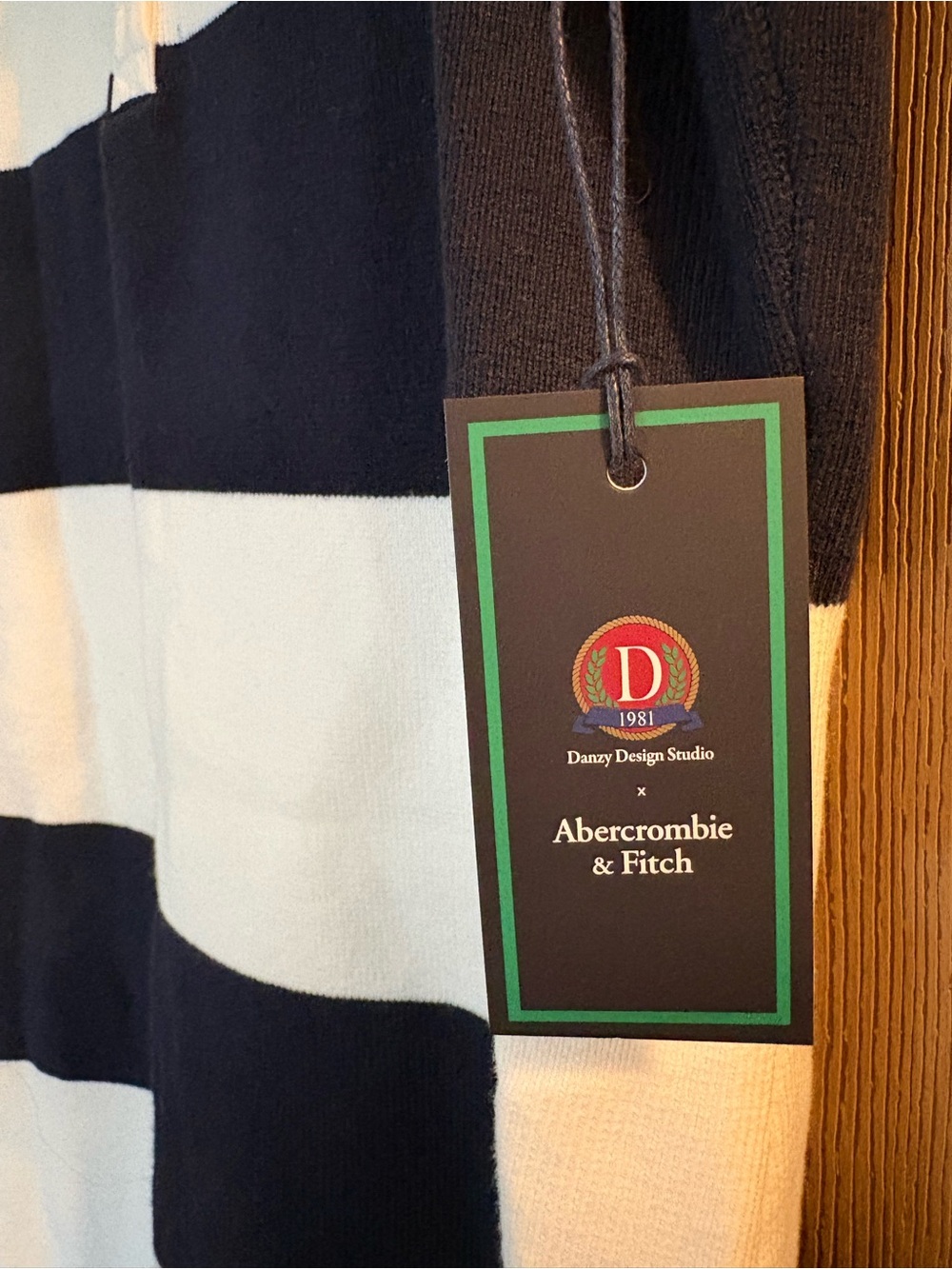 Abercrombie & Fitch Navy and White Striped Knit Dress XXL - Picture 6 of 6